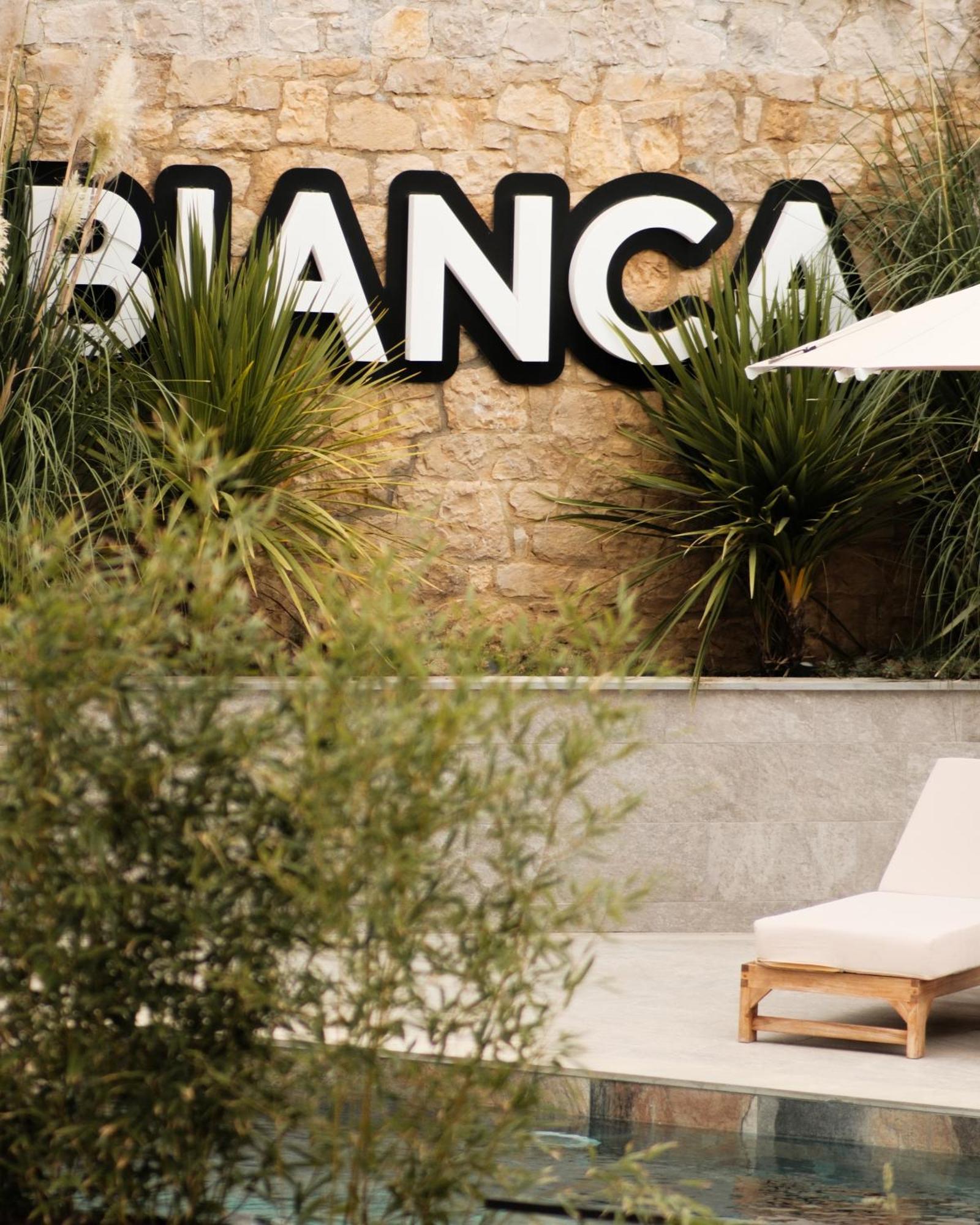 Bianca & Hotel Priska e Madhe